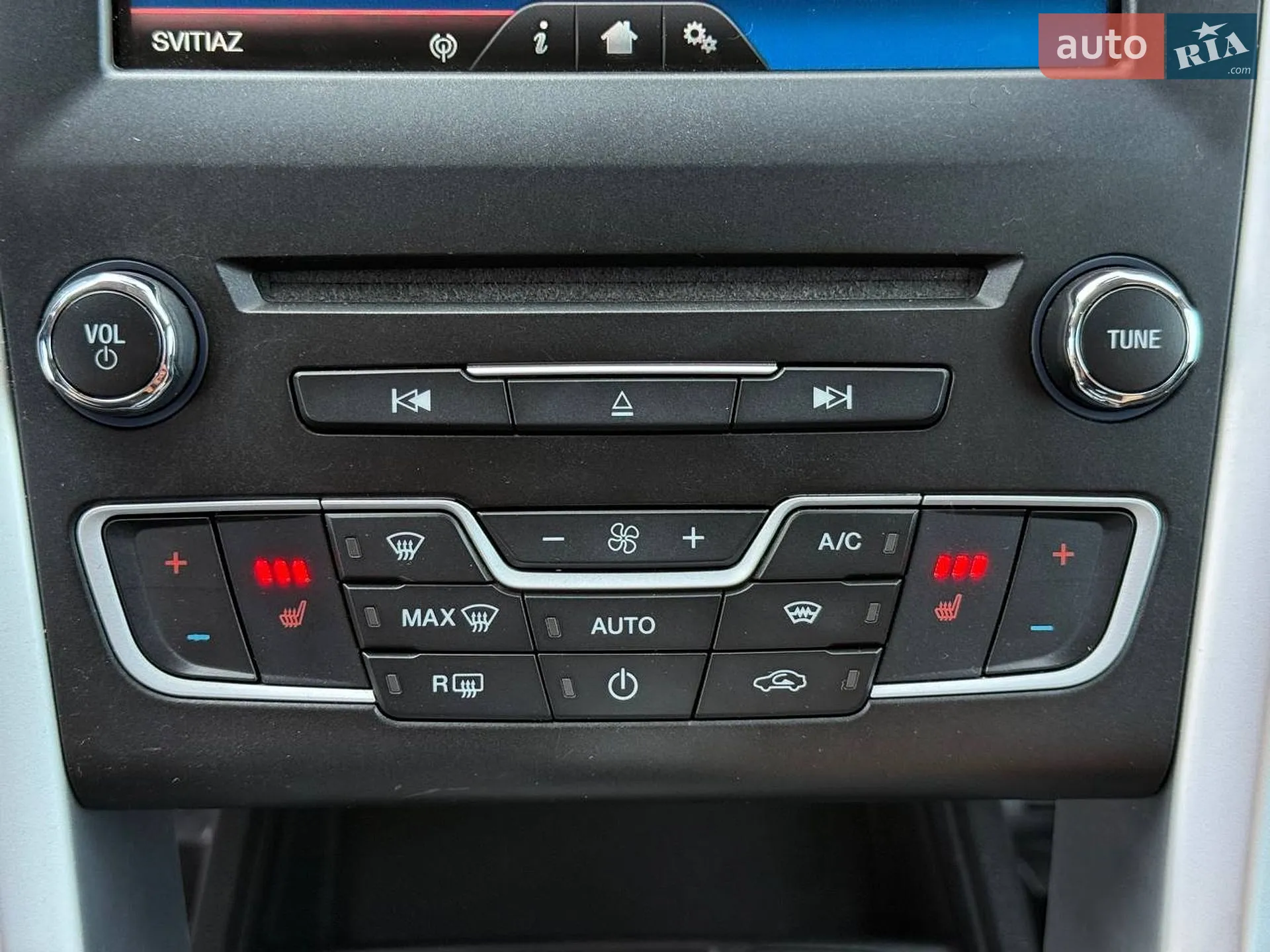 2014 Ford Mondeo - мініатюра 98