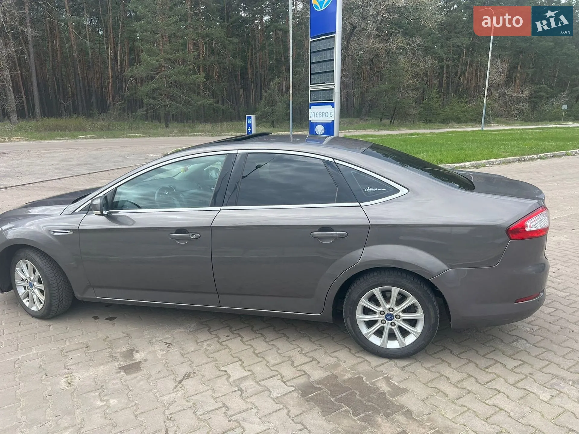 2010 Ford Mondeo - мініатюра 3