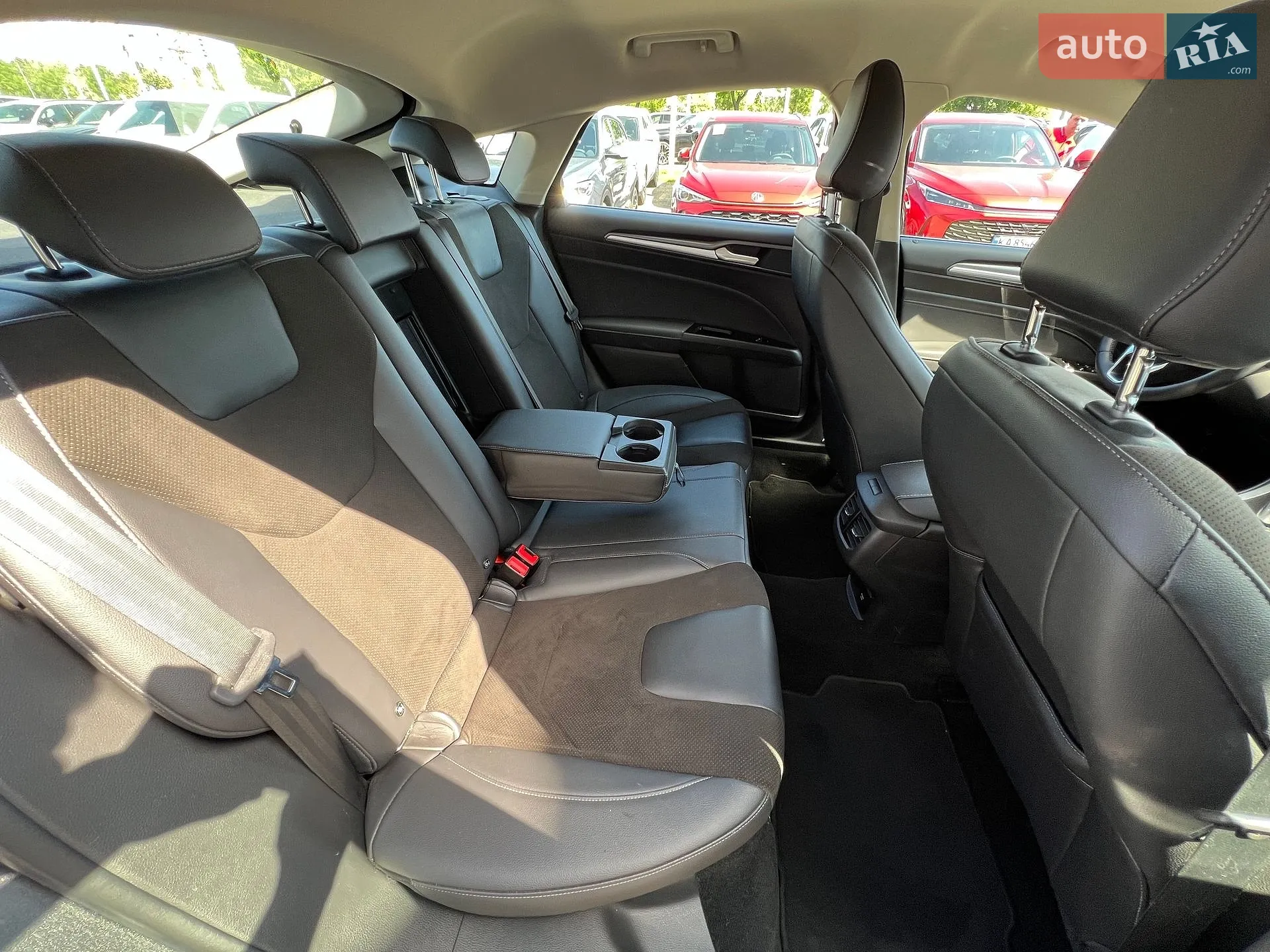 2018 Ford Mondeo - мініатюра 26
