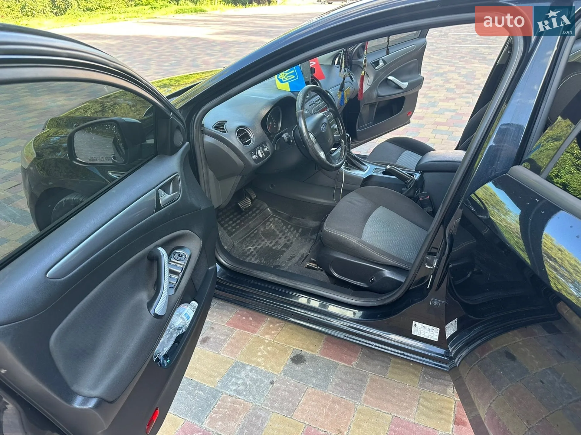 2010 Ford Mondeo - мініатюра 11