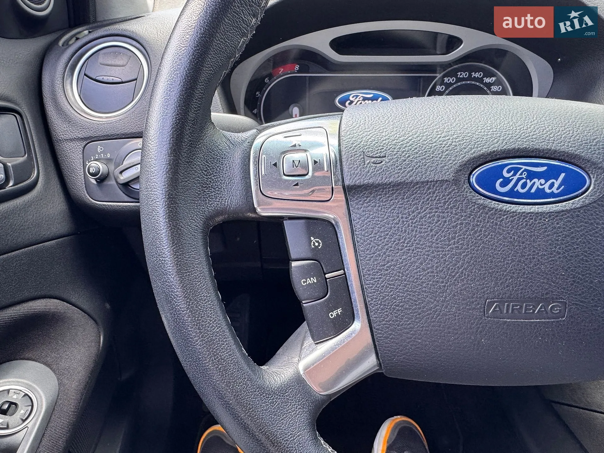 2010 Ford Mondeo - мініатюра 27