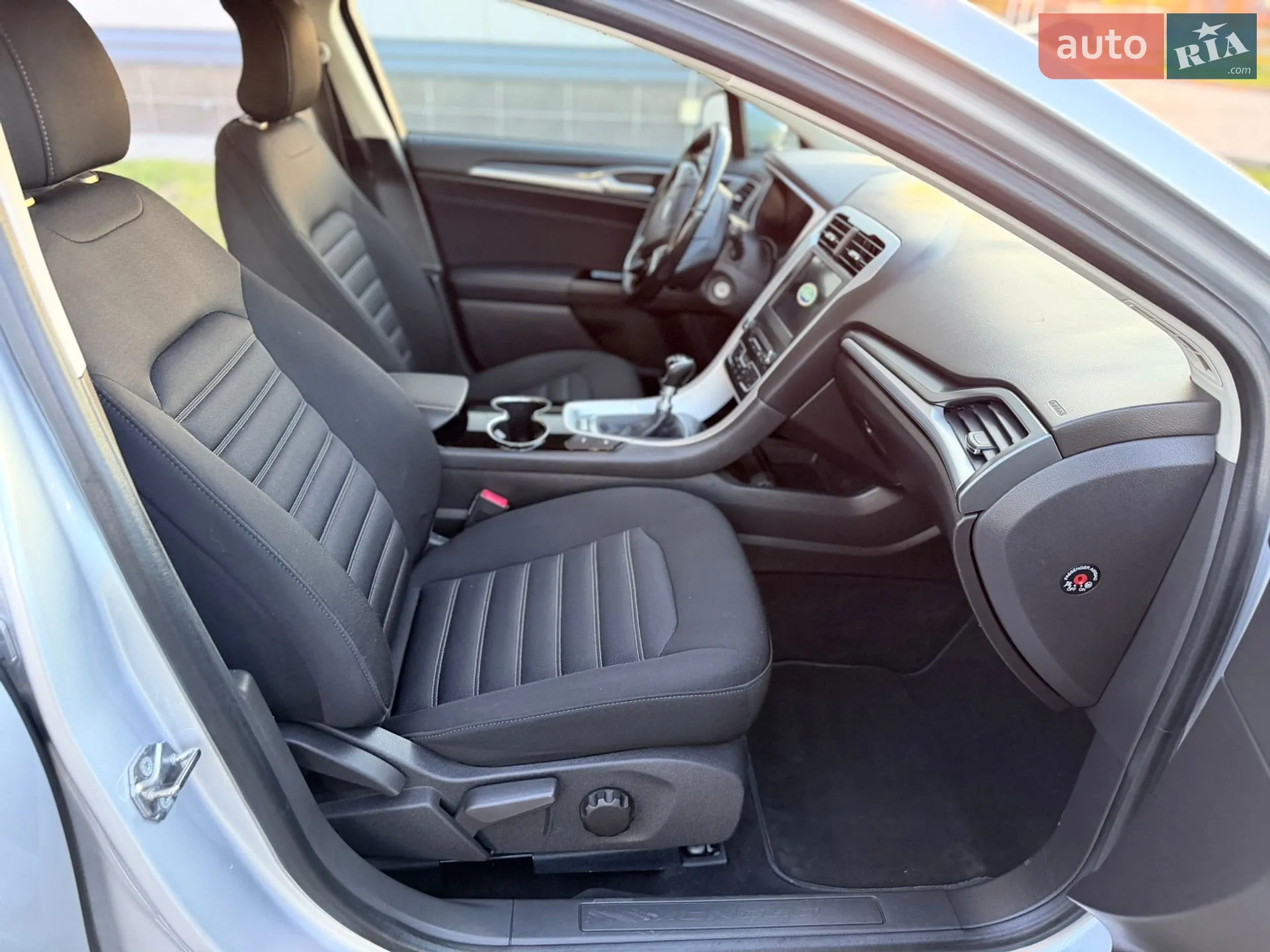 2016 Ford Mondeo - мініатюра 34