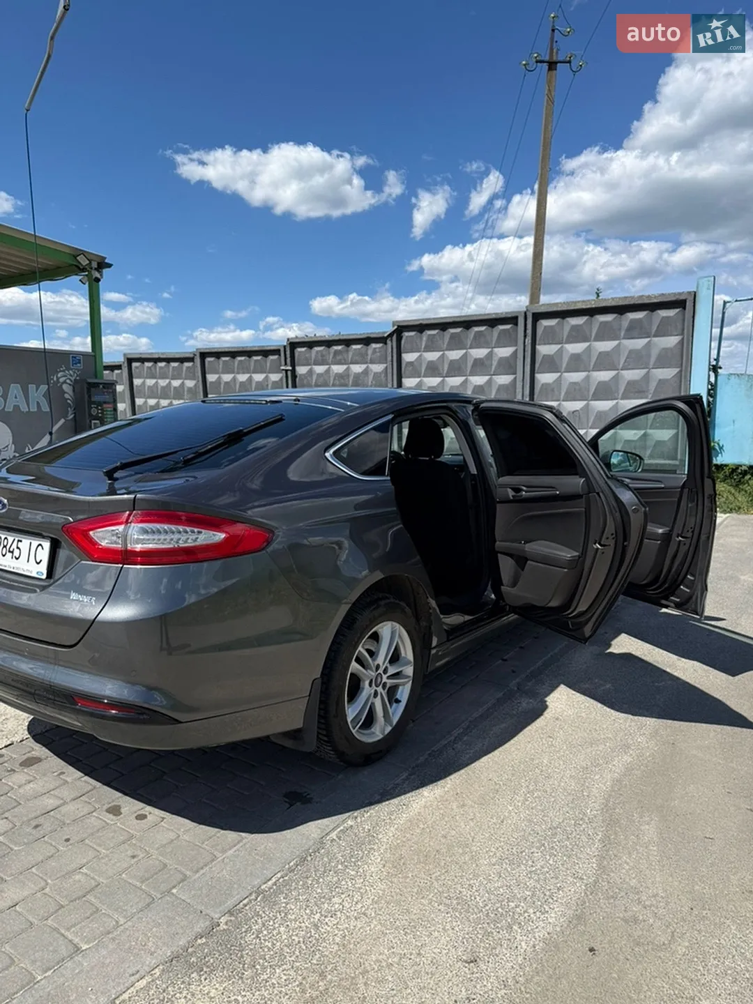 2017 Ford Mondeo - мініатюра 14