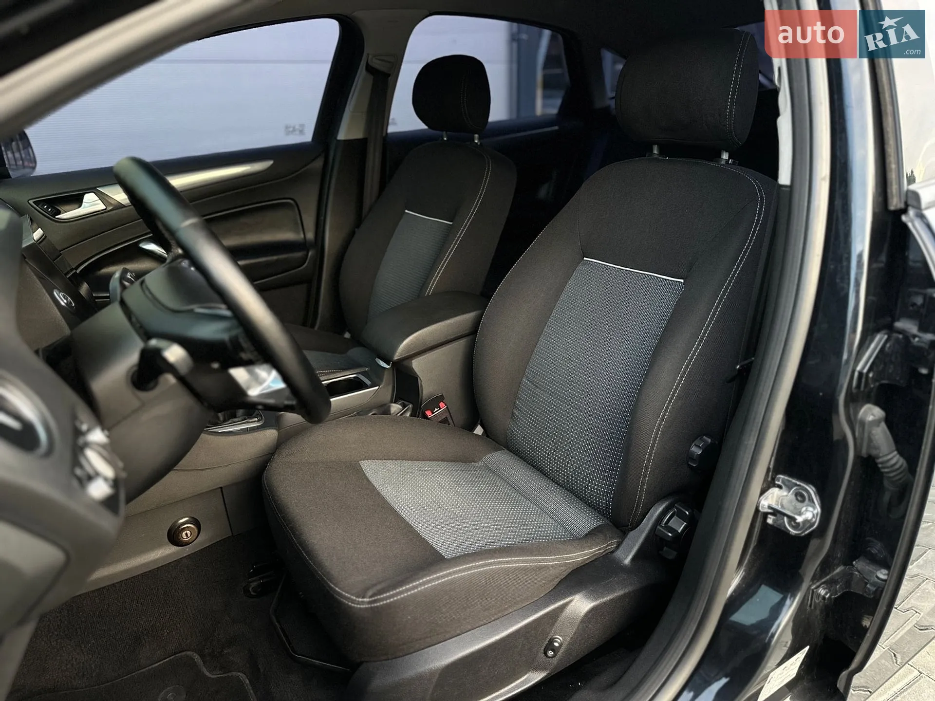 2013 Ford Mondeo - мініатюра 10