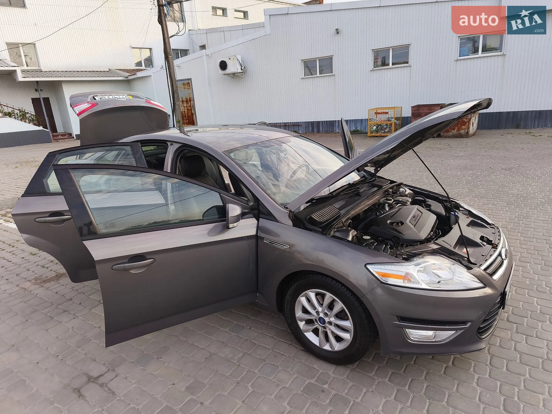 2011 Ford Mondeo - мініатюра 75