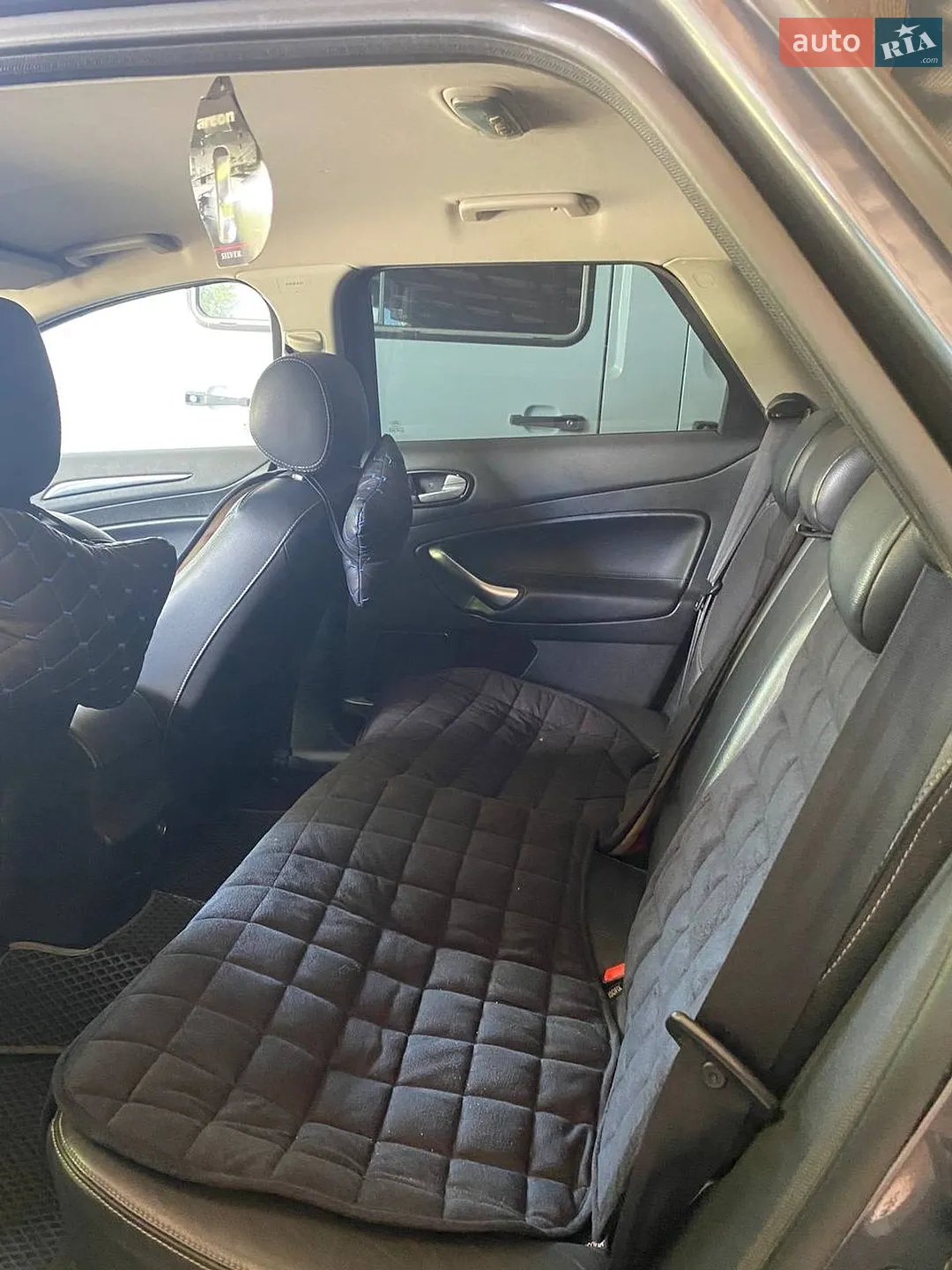 2010 Ford Mondeo - мініатюра 5