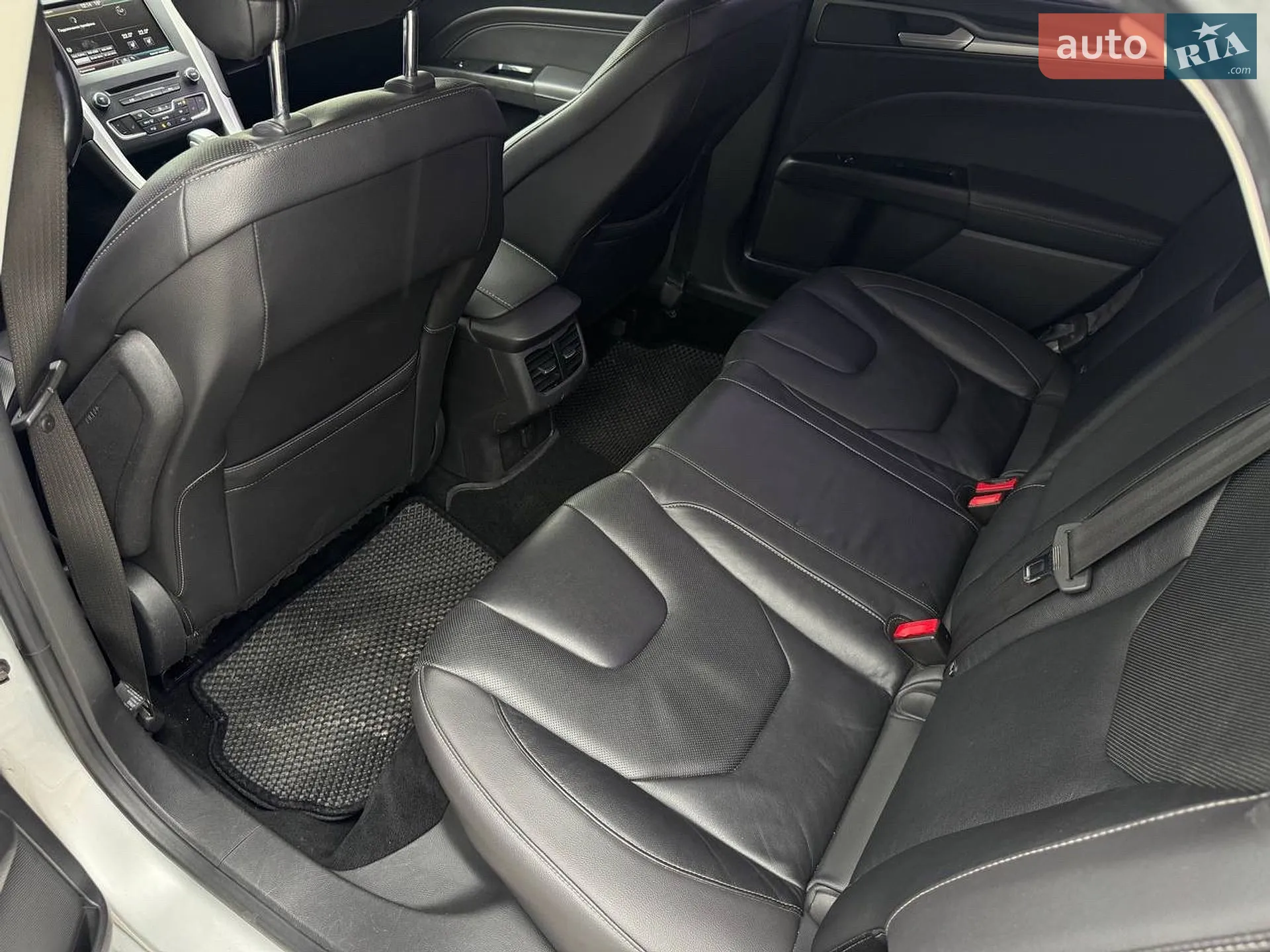 2015 Ford Mondeo - мініатюра 24