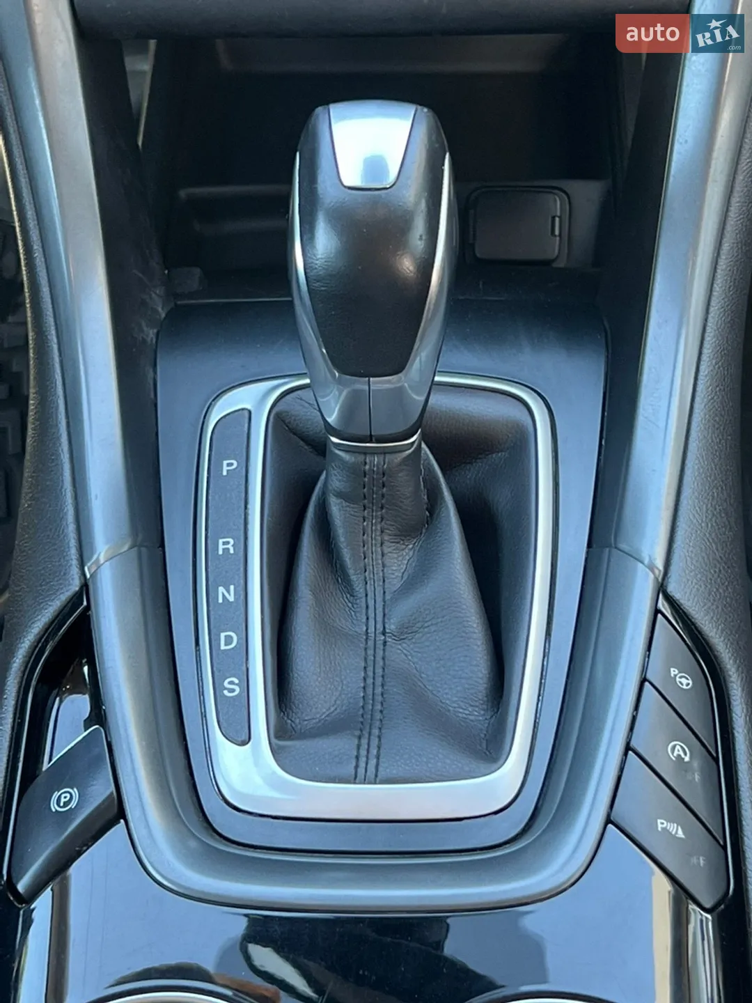 2016 Ford Mondeo - мініатюра 29