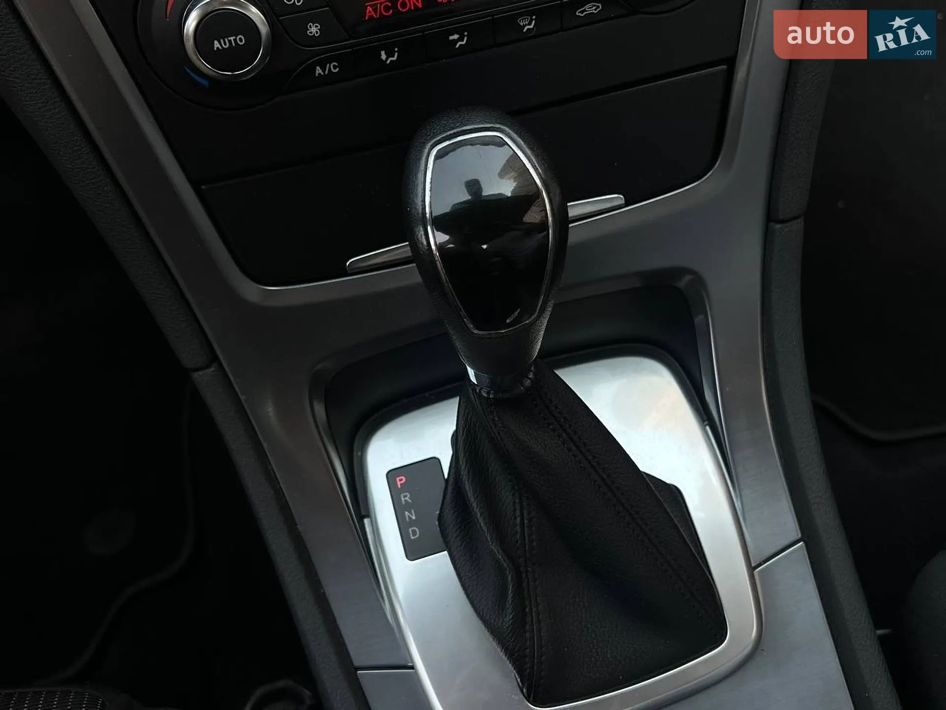 2013 Ford Mondeo - мініатюра 28