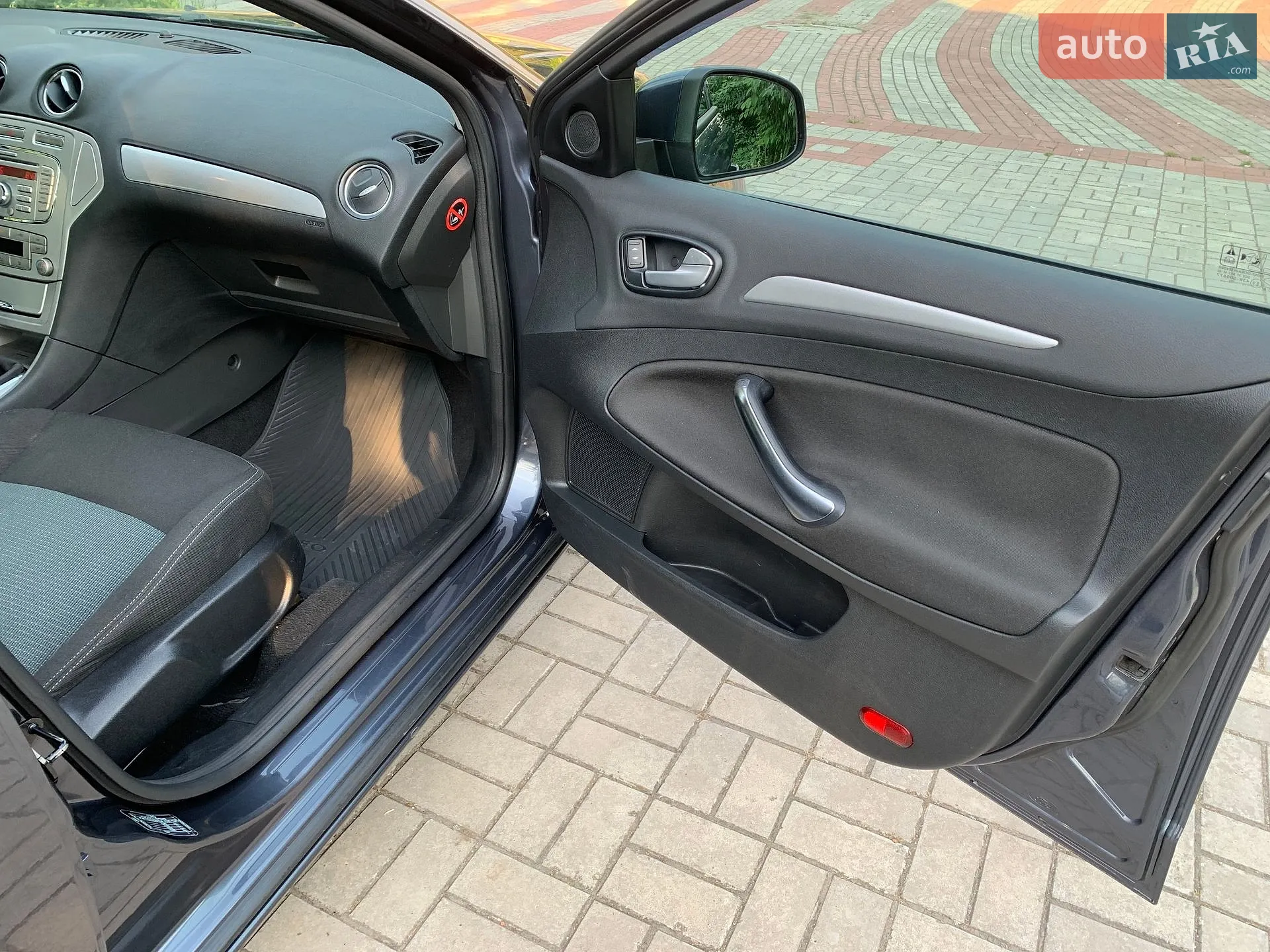 2010 Ford Mondeo - мініатюра 24