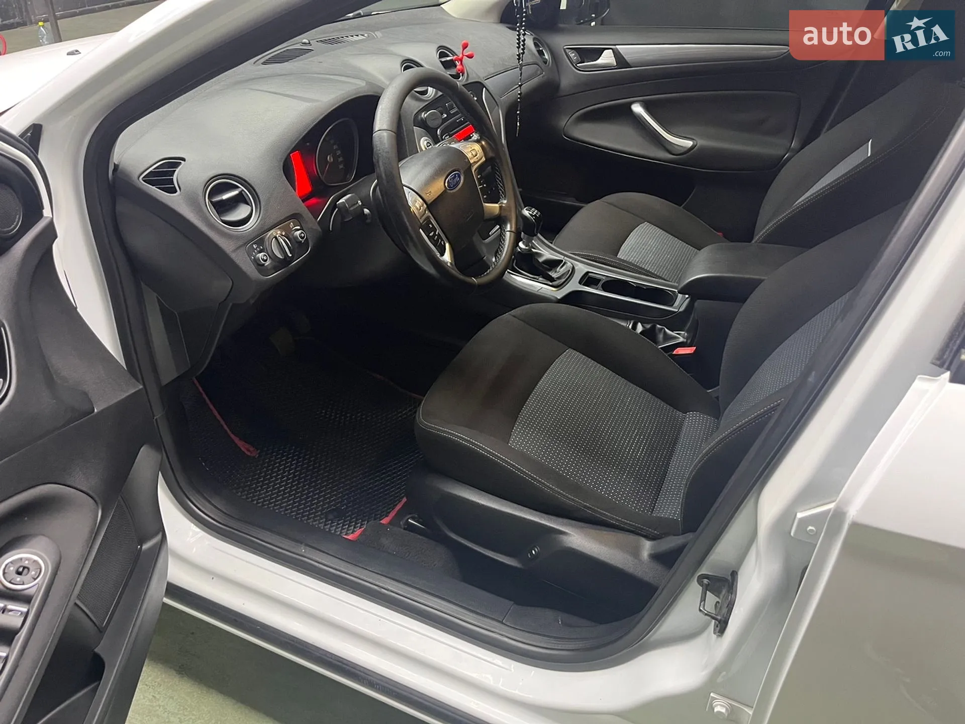 2012 Ford Mondeo - мініатюра 12
