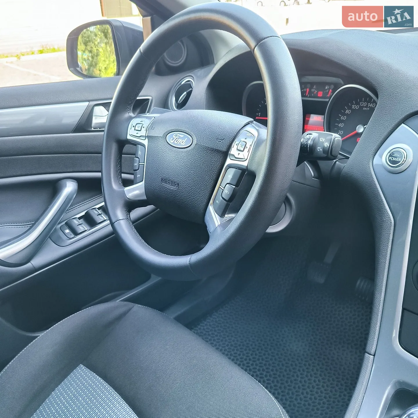 2012 Ford Mondeo - мініатюра 41
