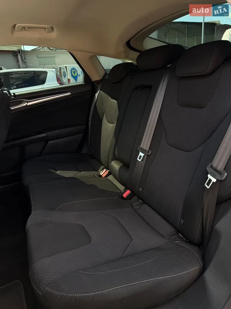2015 Ford Mondeo - мініатюра 32