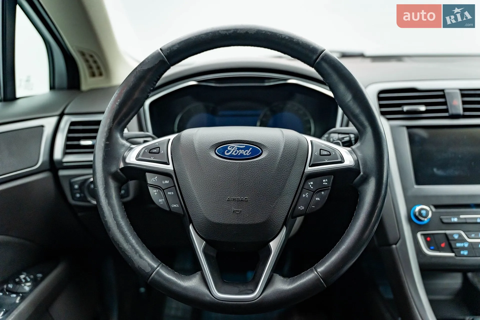 2017 Ford Mondeo - мініатюра 13