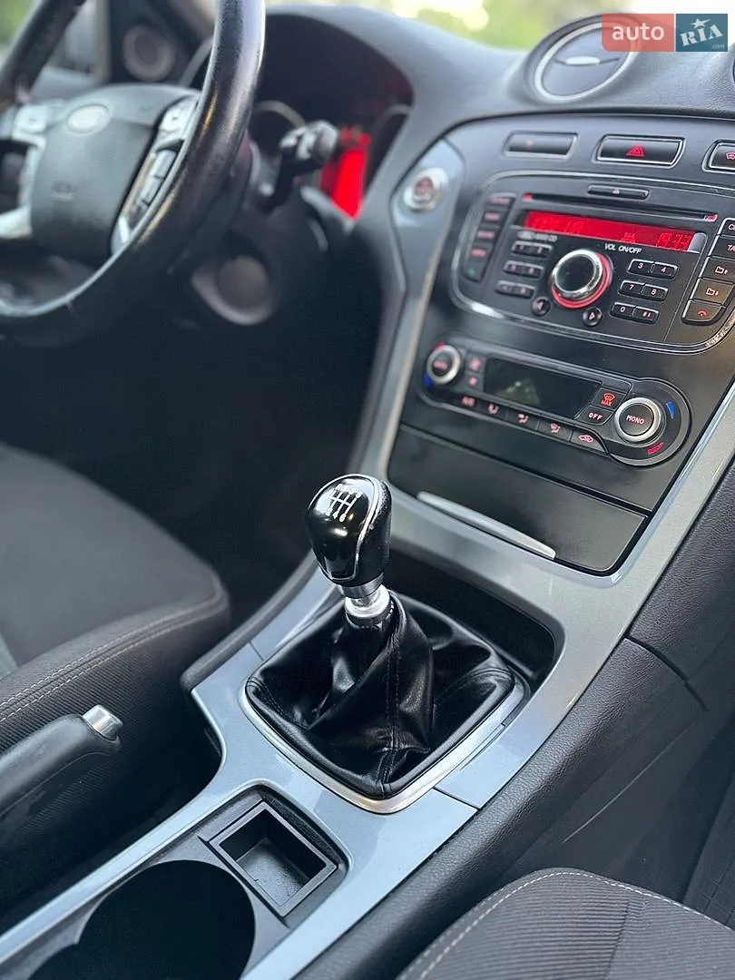 2011 Ford Mondeo - мініатюра 35