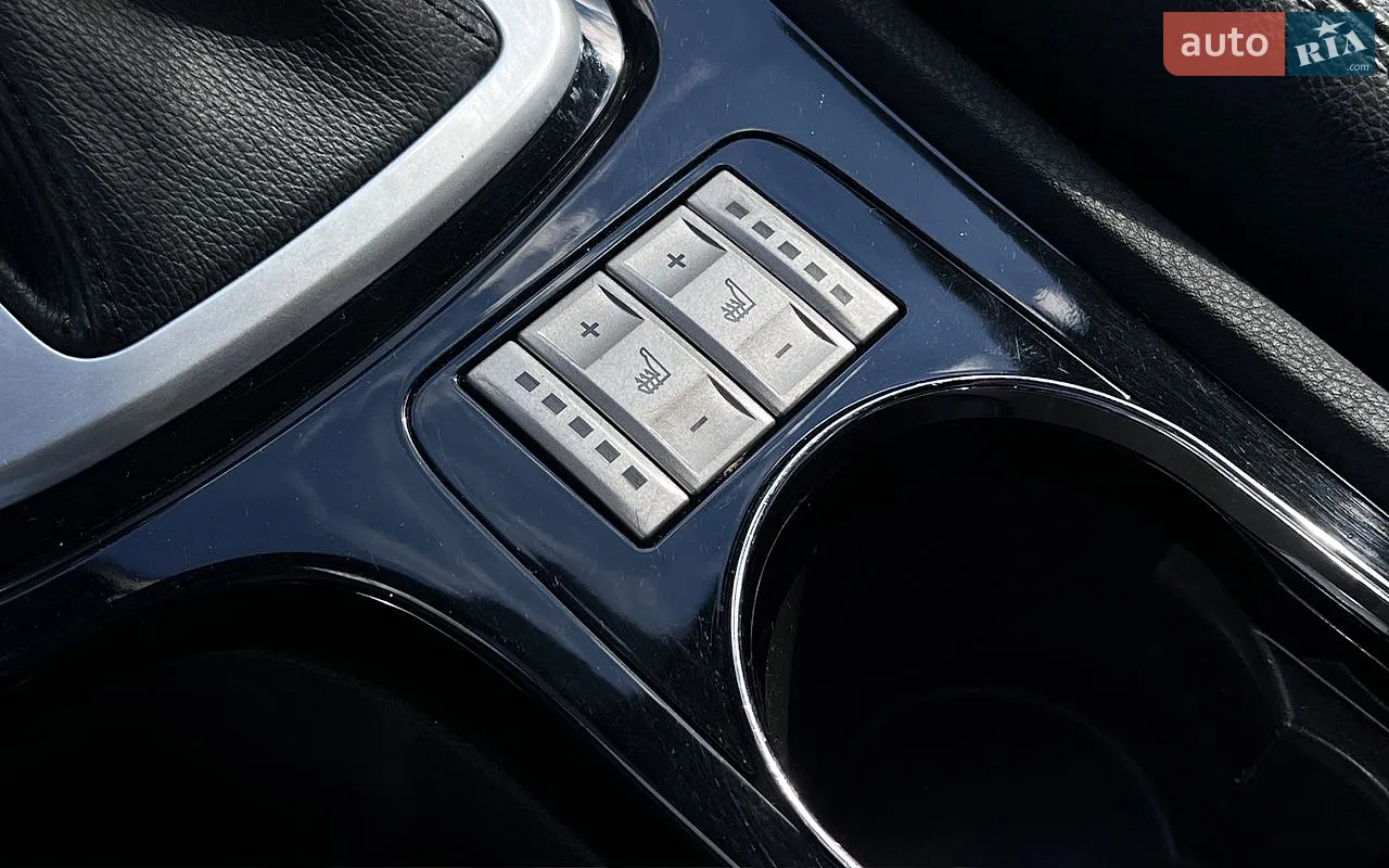 2010 Ford Mondeo - мініатюра 20