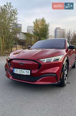 Внедорожник / Кроссовер Ford Mustang Mach-E 2021 в 
