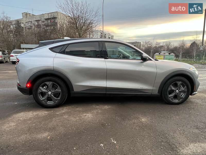 Внедорожник / Кроссовер Ford Mustang Mach-E 2021 в Ужгороде