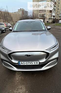 Позашляховик / Кросовер Ford Mustang Mach-E 2021 в Ужгороді