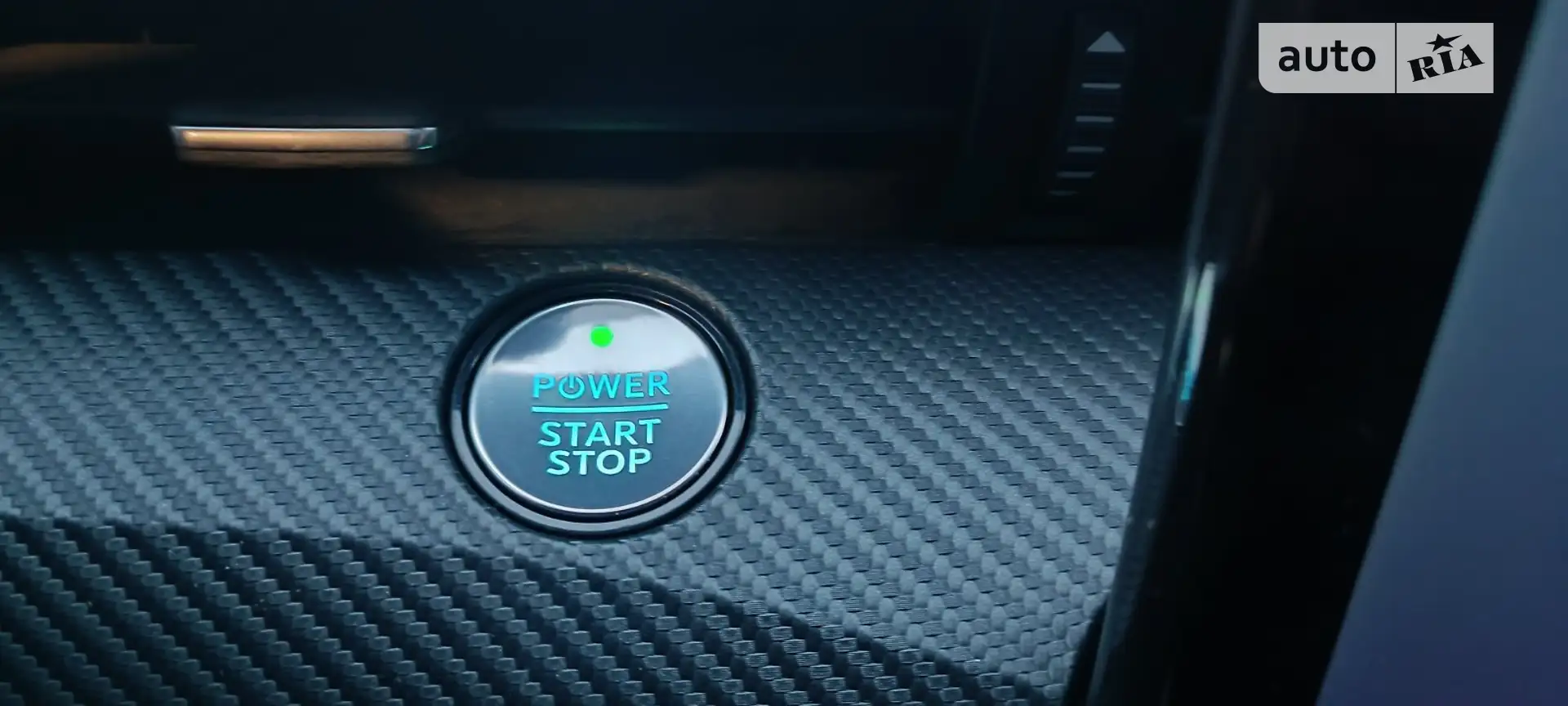 2020 Ford Mustang Mach-E - мініатюра 20