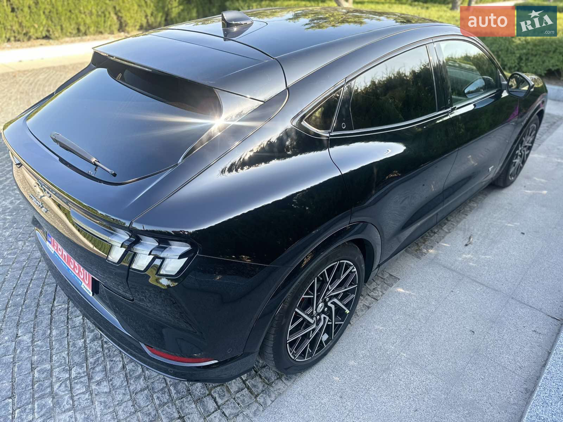 2022 Ford Mustang Mach-E - мініатюра 5