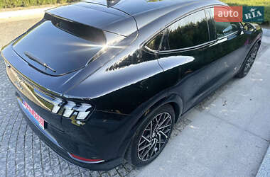 Внедорожник / Кроссовер Ford Mustang Mach-E 2022 в 