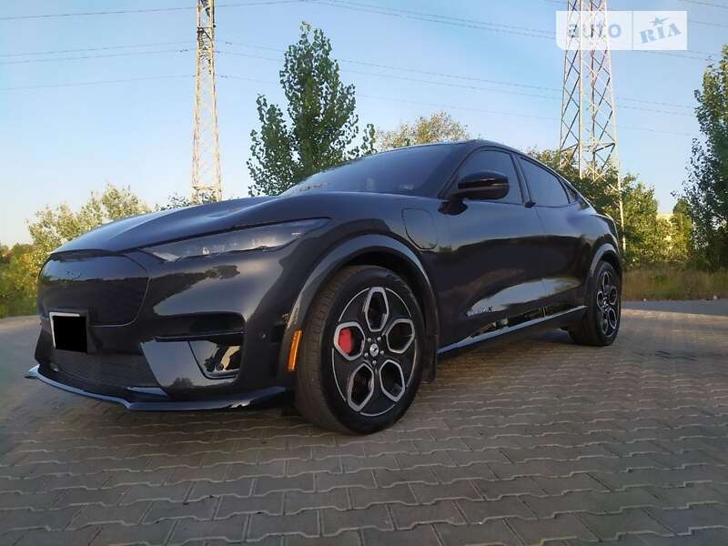 Внедорожник / Кроссовер Ford Mustang Mach-E 2022 в Киеве