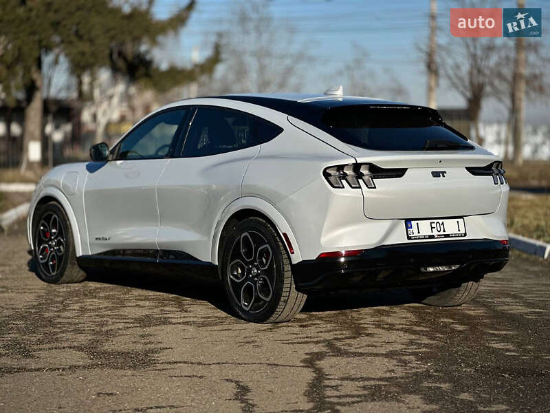 Внедорожник / Кроссовер Ford Mustang Mach-E 2021 в Черновцах