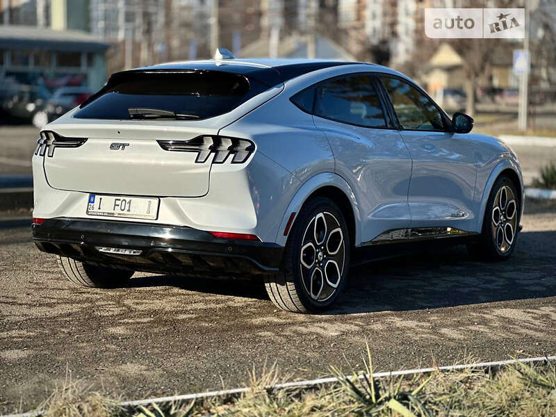 Внедорожник / Кроссовер Ford Mustang Mach-E 2021 в Черновцах