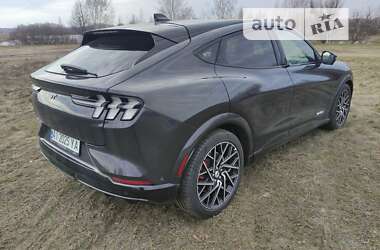 Внедорожник / Кроссовер Ford Mustang Mach-E 2022 в Киеве
