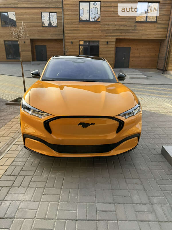 Ford Mustang Mach-E 2023