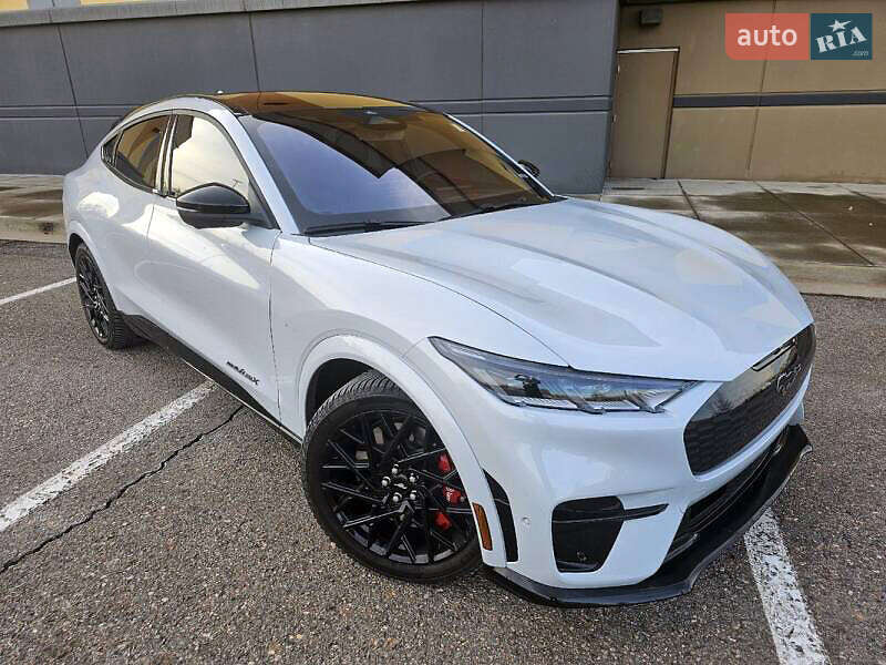 Позашляховик / Кросовер Ford Mustang Mach-E 2021 в Львові