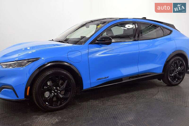 Позашляховик / Кросовер Ford Mustang Mach-E 2021 в Овручі