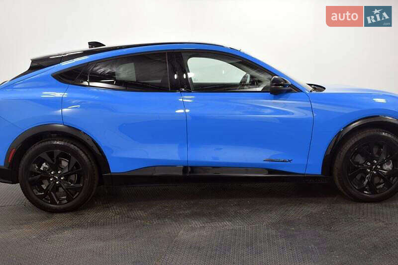 Позашляховик / Кросовер Ford Mustang Mach-E 2021 в Овручі