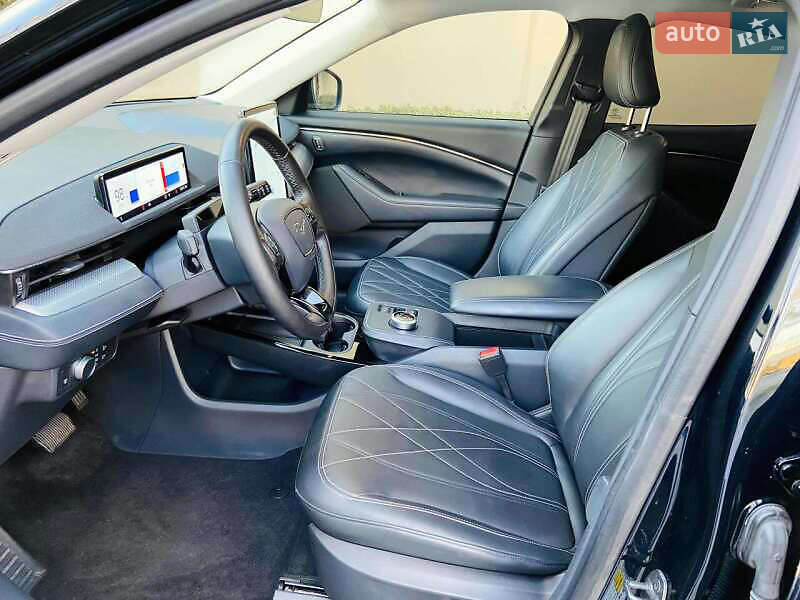 Внедорожник / Кроссовер Ford Mustang Mach-E 2021 в Збараже