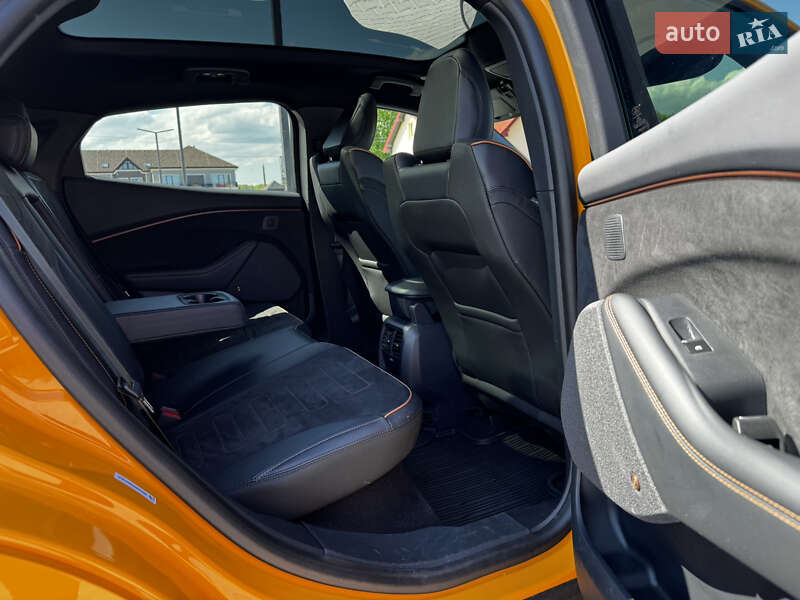 Позашляховик / Кросовер Ford Mustang Mach-E 2022 в Богородчанах