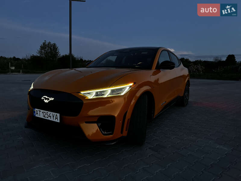 Позашляховик / Кросовер Ford Mustang Mach-E 2022 в Богородчанах