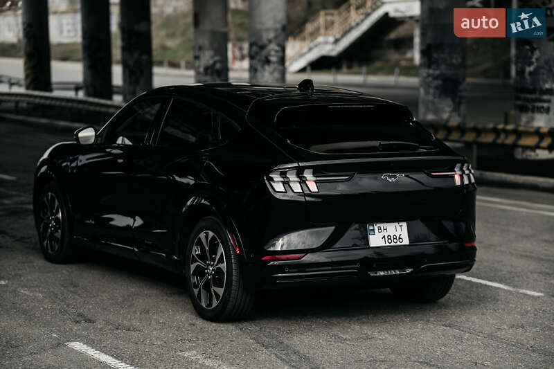 Внедорожник / Кроссовер Ford Mustang Mach-E 2020 в Одессе