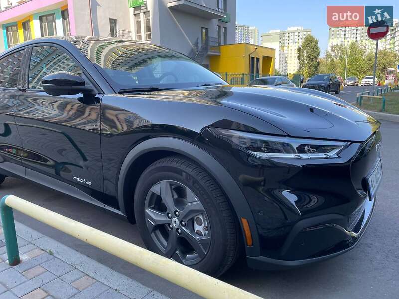 Внедорожник / Кроссовер Ford Mustang Mach-E 2021 в Киеве