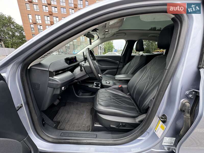 Внедорожник / Кроссовер Ford Mustang Mach-E 2022 в Днепре