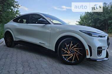 Внедорожник / Кроссовер Ford Mustang Mach-E 2023 в 