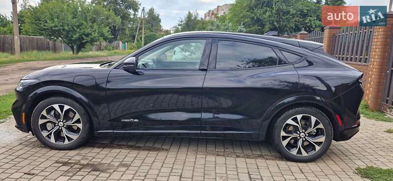 Внедорожник / Кроссовер Ford Mustang Mach-E 2023 в Киеве