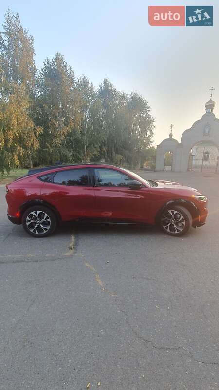 Позашляховик / Кросовер Ford Mustang Mach-E 2022 в Запоріжжі