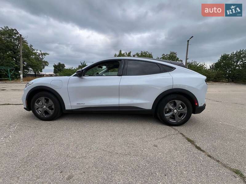 Внедорожник / Кроссовер Ford Mustang Mach-E 2023 в Киеве