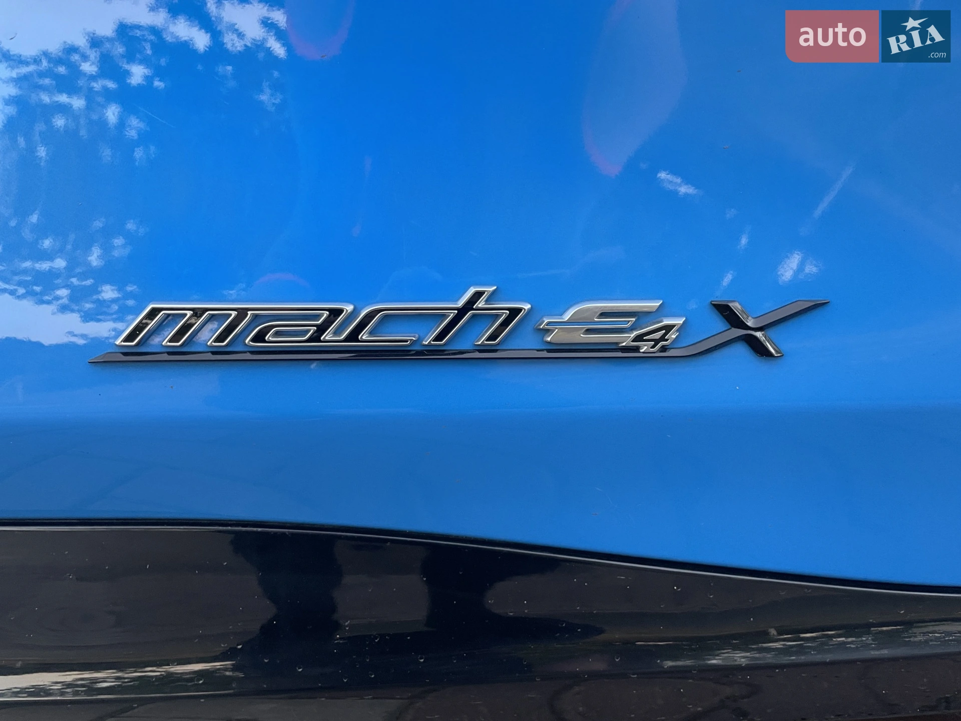 2022 Ford Mustang Mach-E - мініатюра 13
