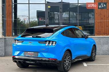 Внедорожник / Кроссовер Ford Mustang Mach-E 2022 в 
