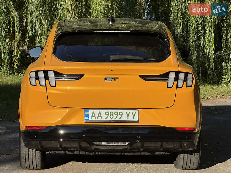 Позашляховик / Кросовер Ford Mustang Mach-E 2022 в Києві