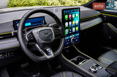 Внедорожник / Кроссовер Ford Mustang Mach-E 2024 в 