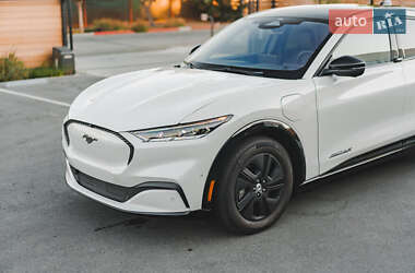 Внедорожник / Кроссовер Ford Mustang Mach-E 2022 в 