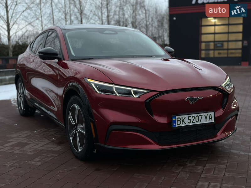 Позашляховик / Кросовер Ford Mustang Mach-E 2023 в Рівному